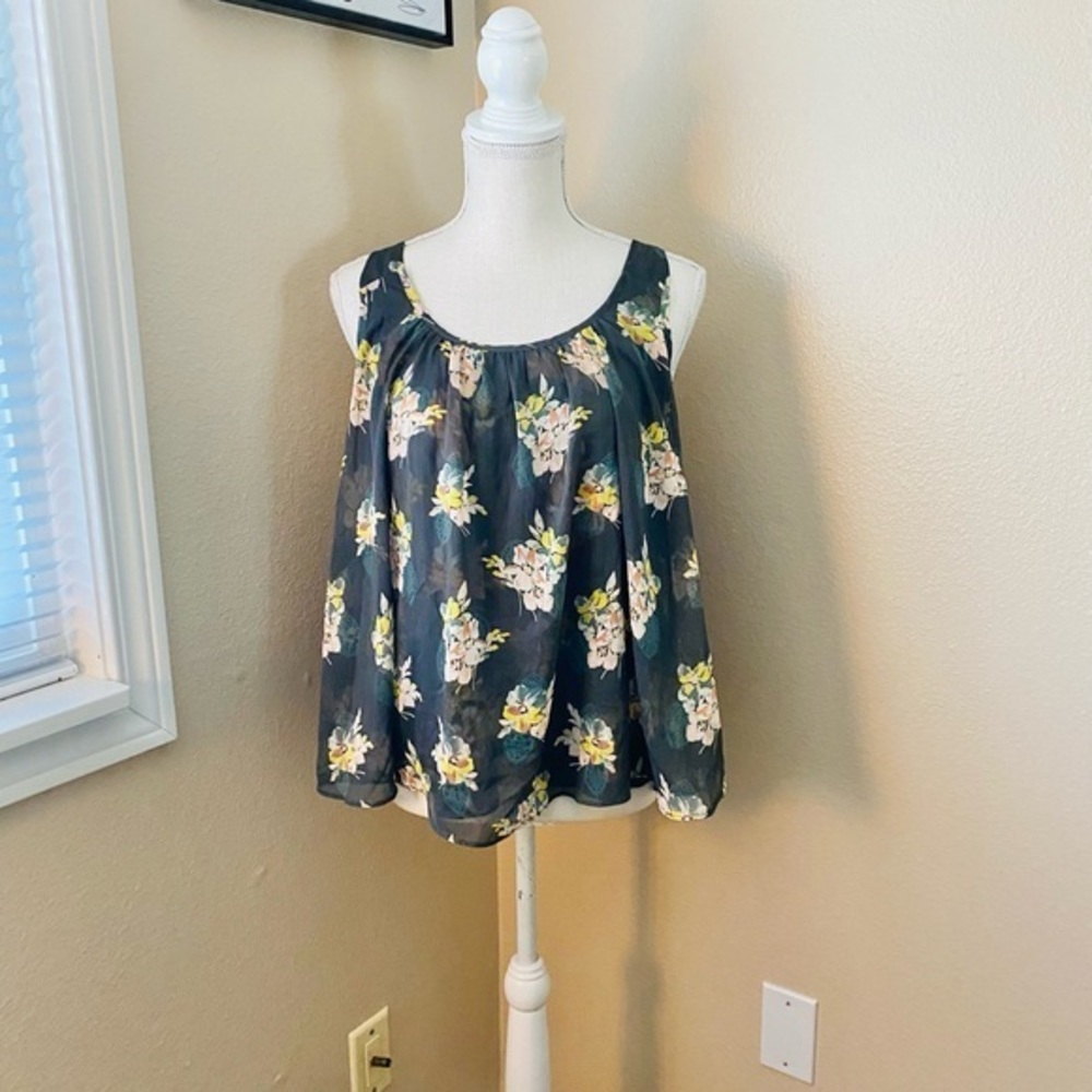 Urban Outfitters Kimchi Blue floral overlay racer back tank, Sz. M